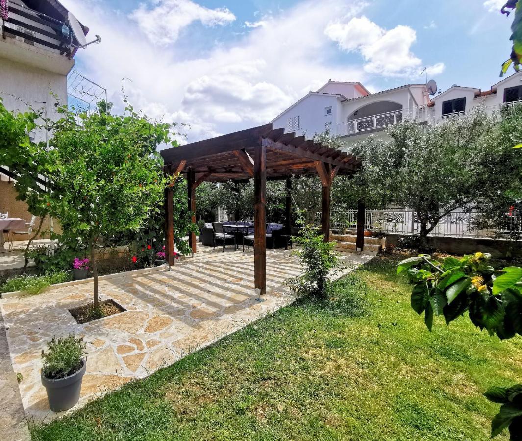 Apartments Marijana Vodice Eksteriør billede